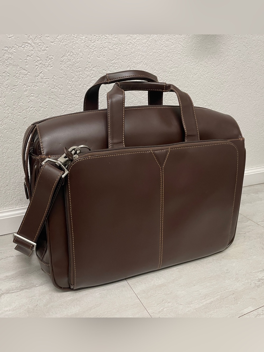 Vintage Johnston & Murphy Dark Brown Leather Briefcase/Travel Bag